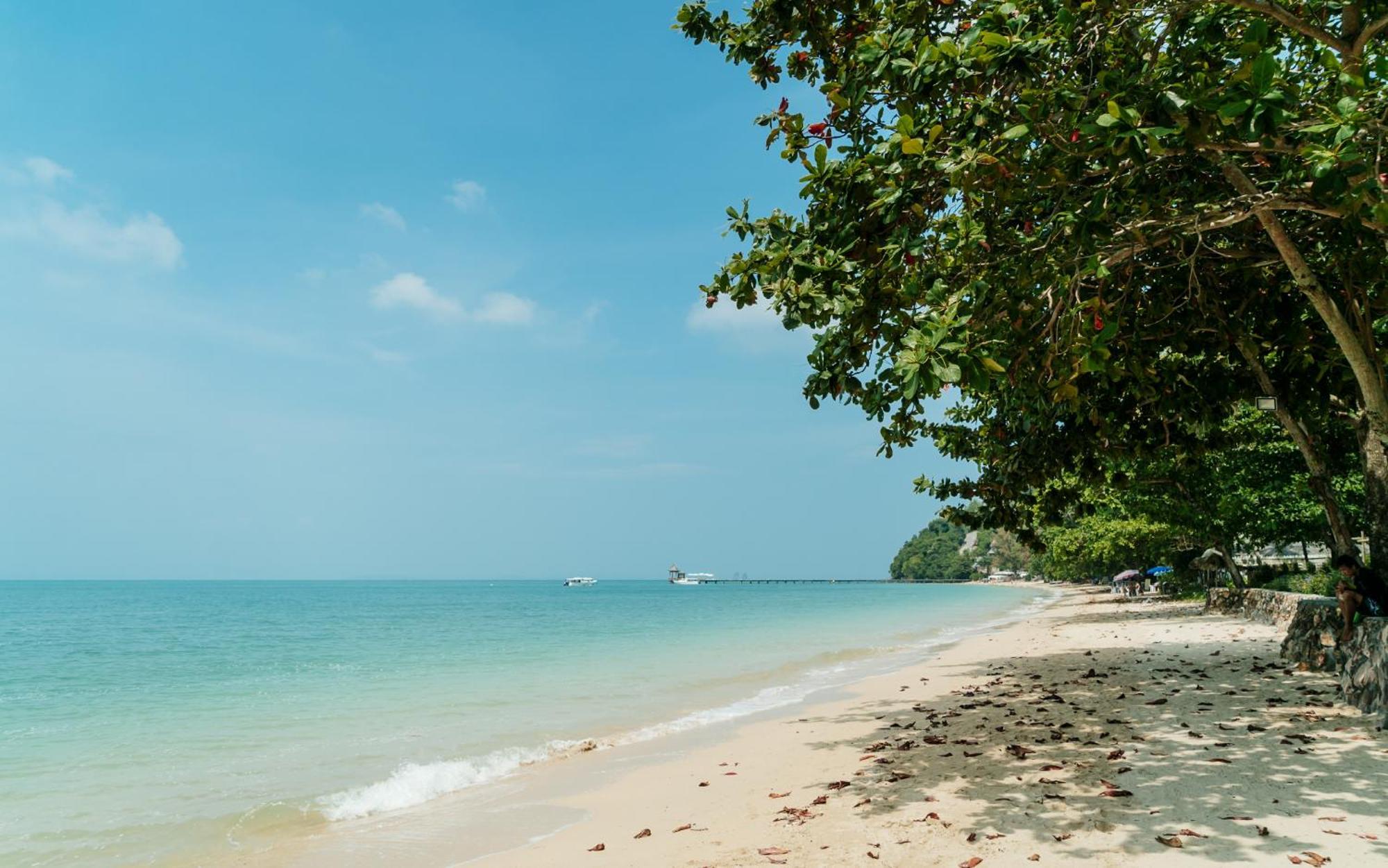 Blue Bay Resort - Access To Pool And Beach-Phuket & Krabi Ko Yao Εξωτερικό φωτογραφία Beach in Phuket