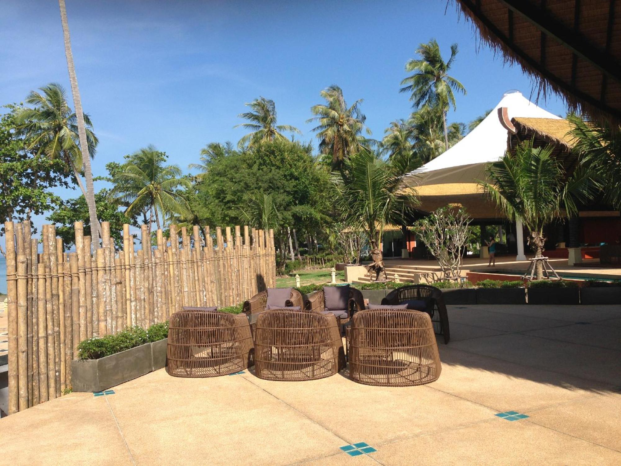 Blue Bay Resort - Access To Pool And Beach-Phuket & Krabi Ko Yao Εξωτερικό φωτογραφία The beach at the resort