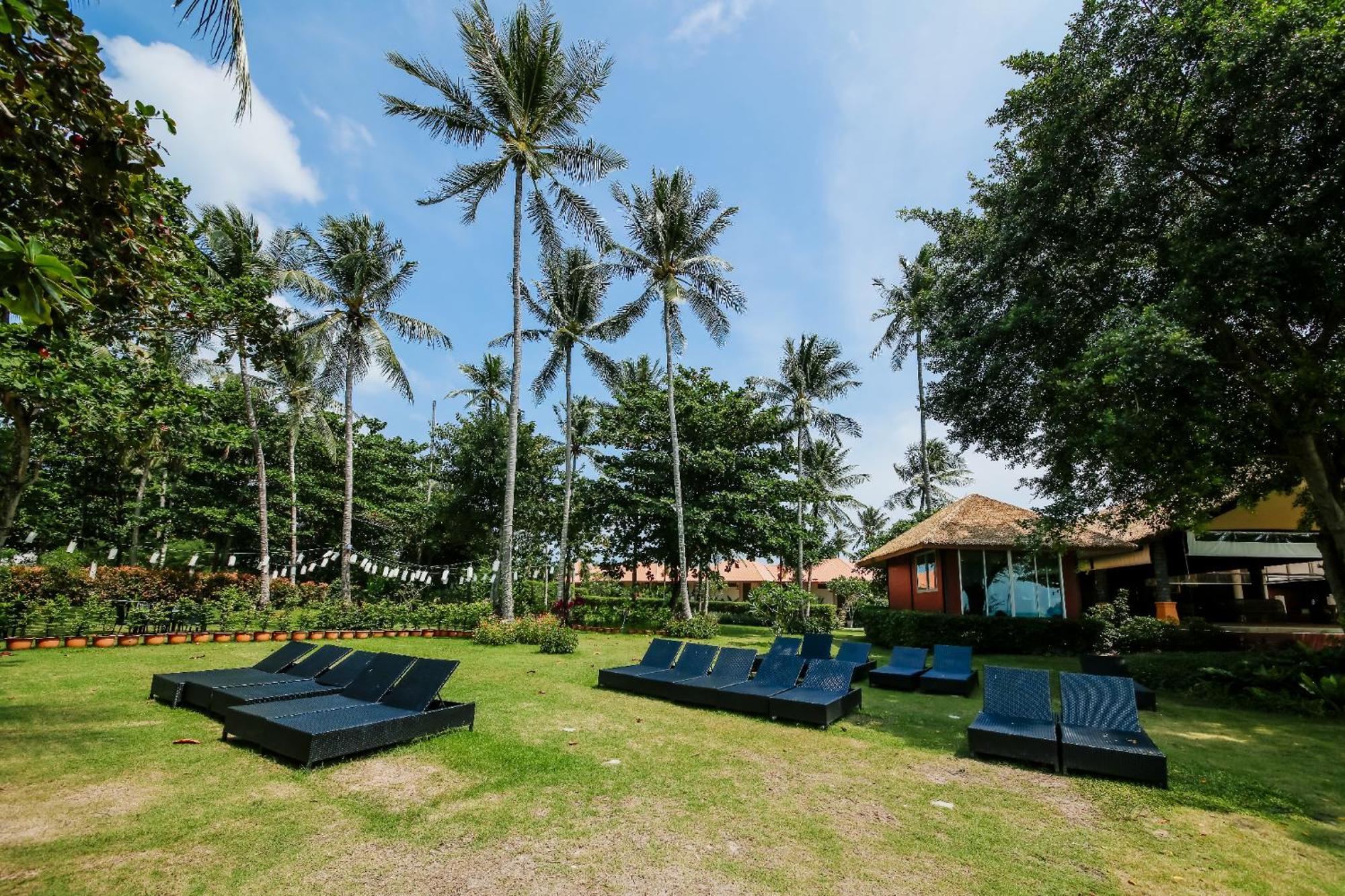 Blue Bay Resort - Access To Pool And Beach-Phuket & Krabi Ko Yao Εξωτερικό φωτογραφία The garden of the resort